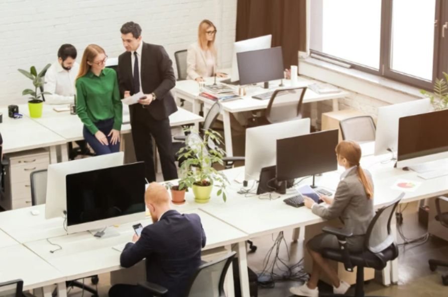 How to Manage Underperforming Employees Without Hurting Morale