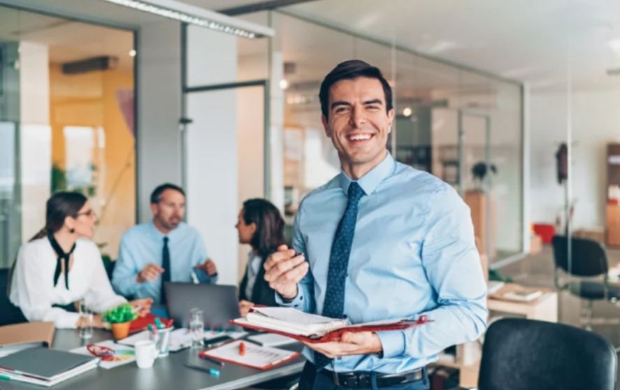 Managing Negative Employees Without Damaging Team