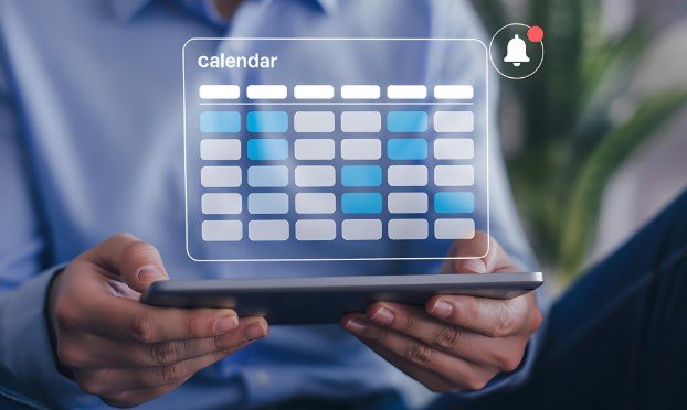 Notable Scheduling Platforms With Communication Features