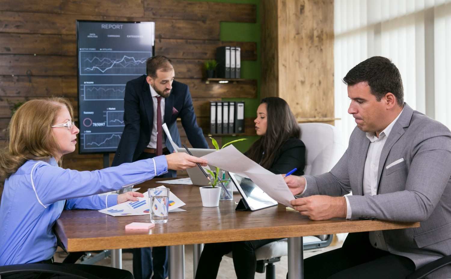 How to Manage Employees Who Resist Change